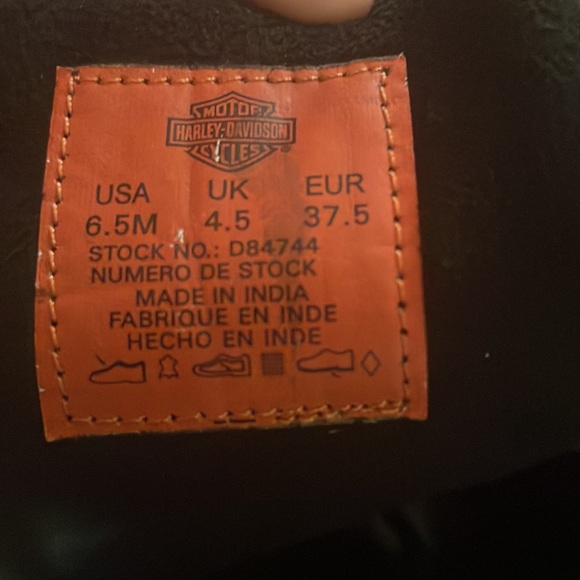 Women’s Harley Davidson Boots - Picture 9 of 10